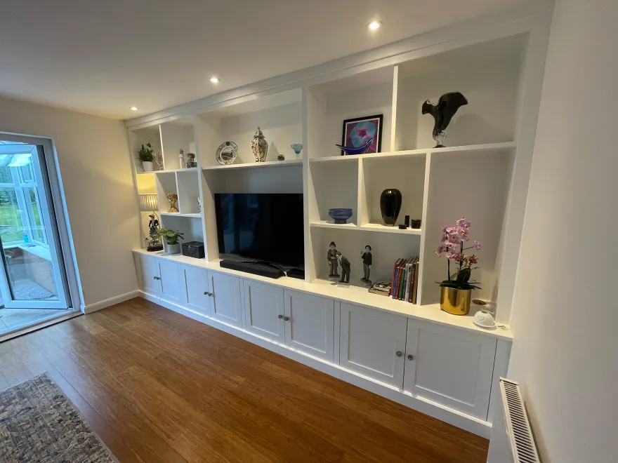 av unit
