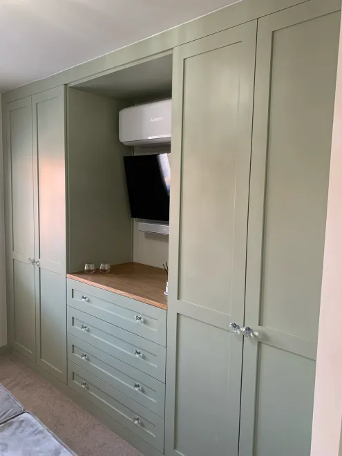 wardrobe